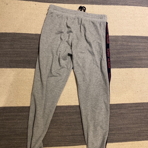 Tommy Hilfiger Grey Sweatpants - Picture 2 of 4